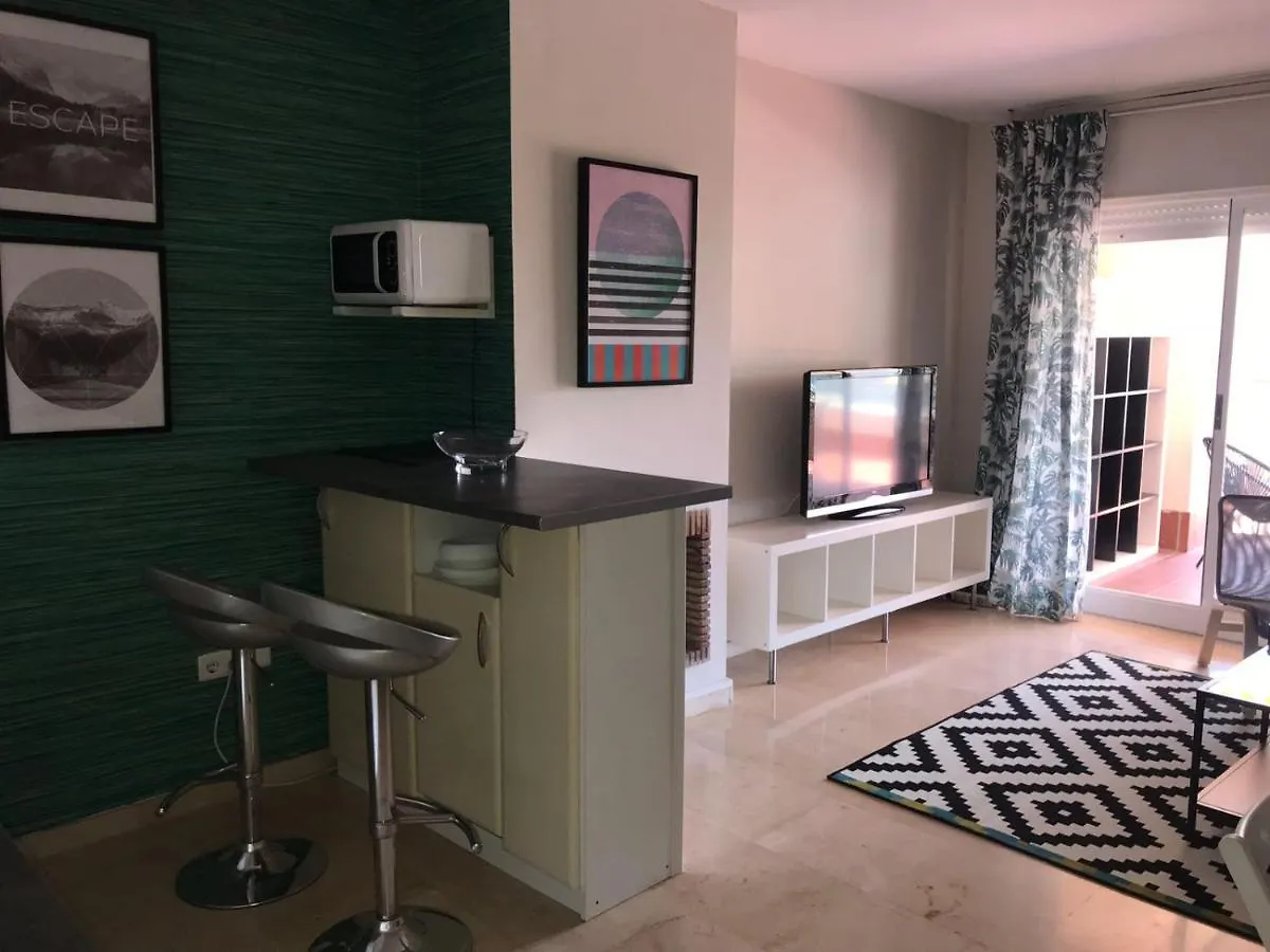 Atico 2 Dormitorios En Campo De Golf Guadalmina, Marbella Apartment